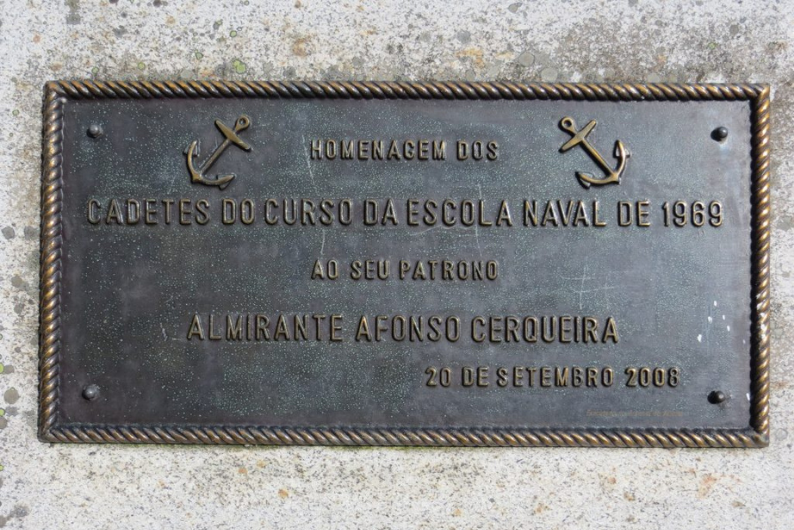Delegação de Fuzileiros da Beira Alta presta homenagem ao Almirante Afonso Júlio de Cerqueira