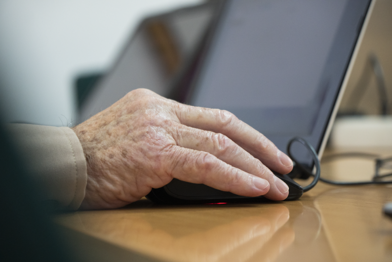 Autarquia de Viseu reativa projeto “Informática para Seniores”