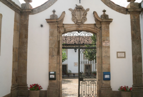 Palácio dos Silveiras é o edifício escolhido para a visita do mês de julho do projeto “Aqui há História”