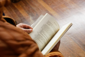 Biblioteca Municipal de Viseu lança novo projeto literário mensal: o Clube de Leitura “Livros às Segundas”